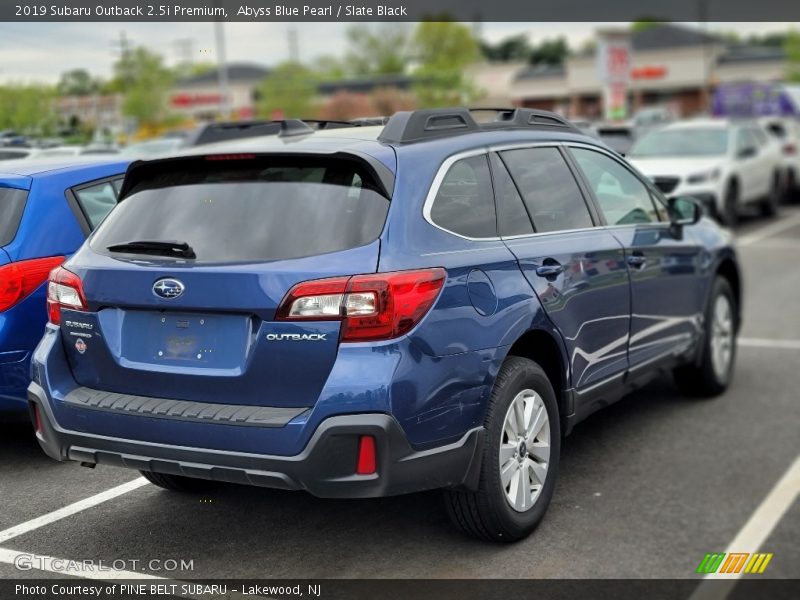 Abyss Blue Pearl / Slate Black 2019 Subaru Outback 2.5i Premium
