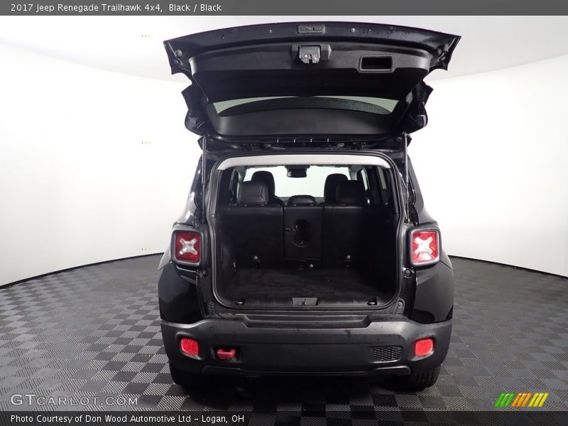 Black / Black 2017 Jeep Renegade Trailhawk 4x4