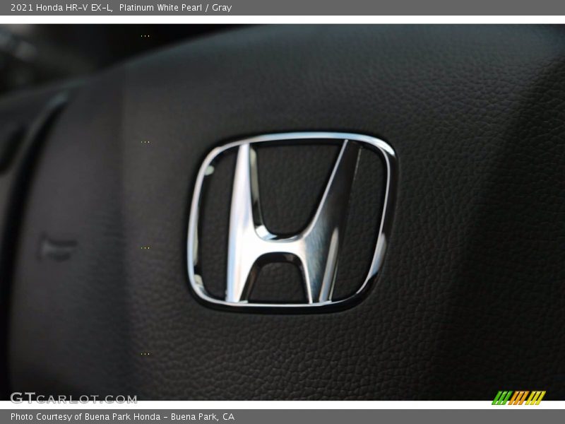 Platinum White Pearl / Gray 2021 Honda HR-V EX-L