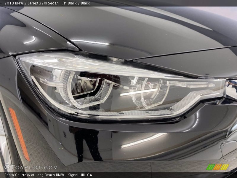 Jet Black / Black 2018 BMW 3 Series 320i Sedan