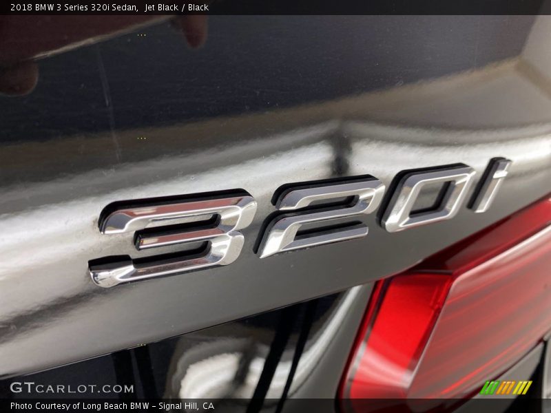 Jet Black / Black 2018 BMW 3 Series 320i Sedan