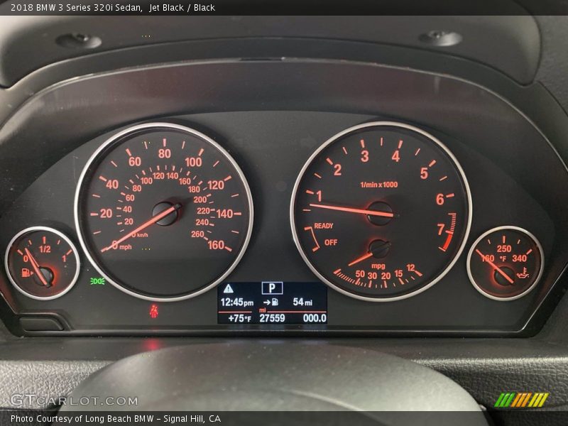 Jet Black / Black 2018 BMW 3 Series 320i Sedan