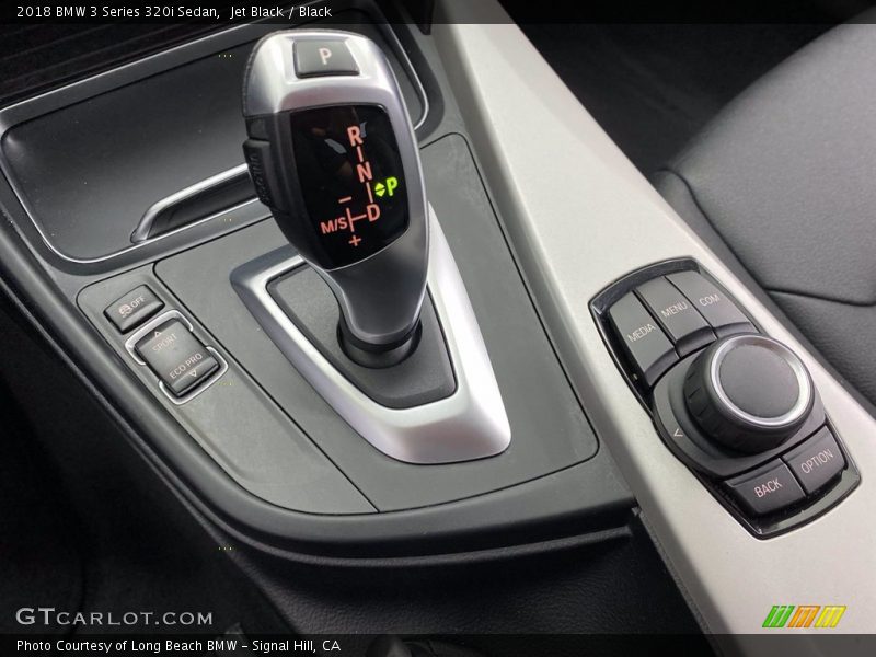Jet Black / Black 2018 BMW 3 Series 320i Sedan