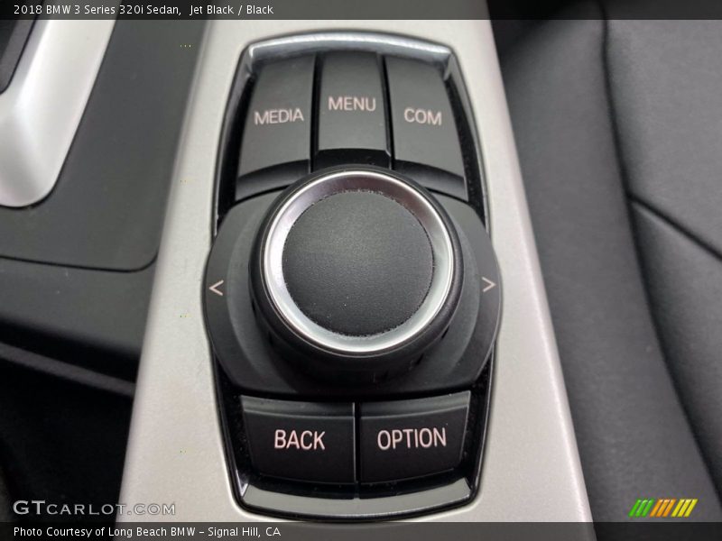 Jet Black / Black 2018 BMW 3 Series 320i Sedan