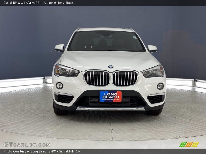 Alpine White / Black 2018 BMW X1 sDrive28i