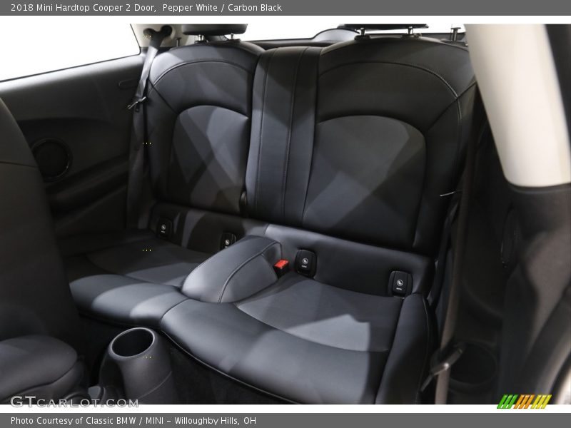 Pepper White / Carbon Black 2018 Mini Hardtop Cooper 2 Door