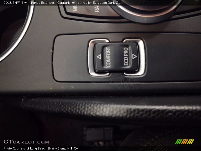 Capparis White / Atelier European Dark Cloth 2018 BMW i3 with Range Extender