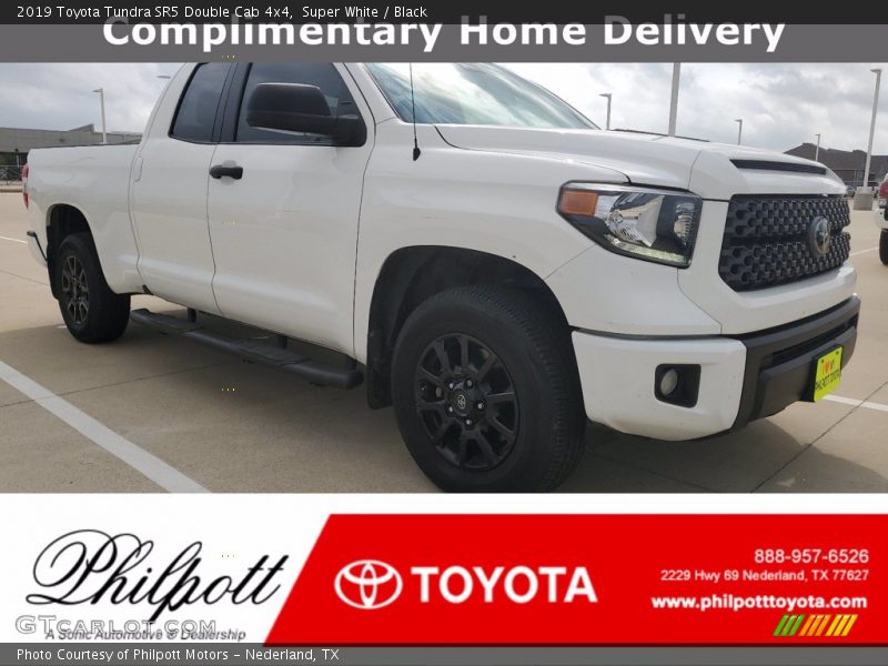 Super White / Black 2019 Toyota Tundra SR5 Double Cab 4x4