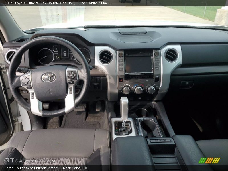 Super White / Black 2019 Toyota Tundra SR5 Double Cab 4x4