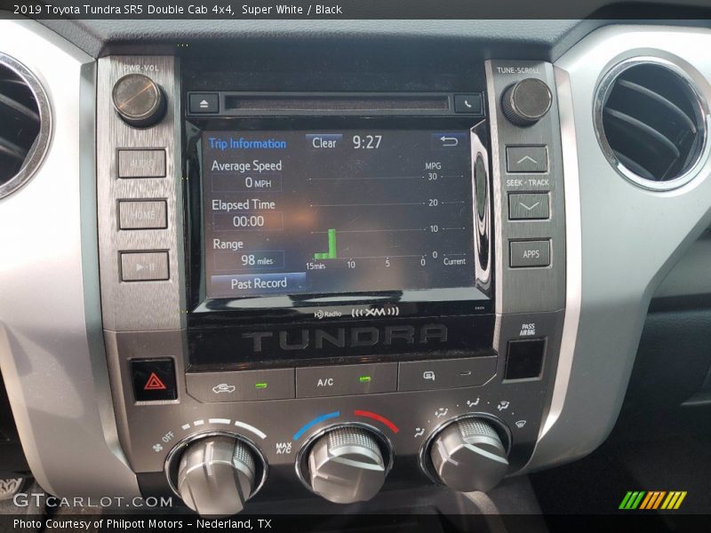Super White / Black 2019 Toyota Tundra SR5 Double Cab 4x4