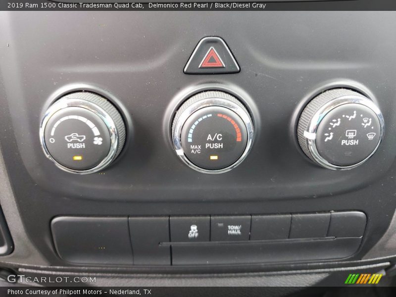 Delmonico Red Pearl / Black/Diesel Gray 2019 Ram 1500 Classic Tradesman Quad Cab