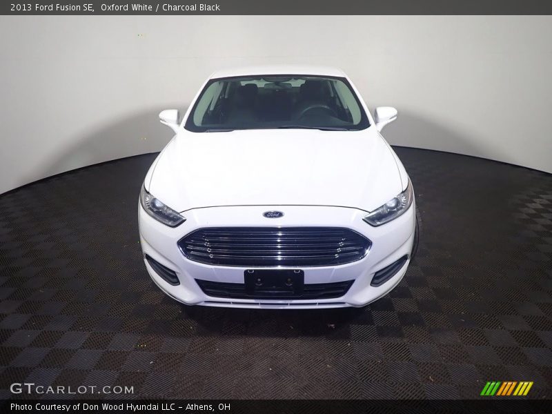 Oxford White / Charcoal Black 2013 Ford Fusion SE