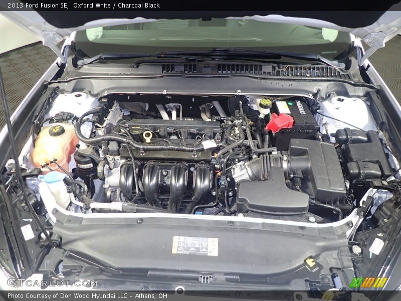 Oxford White / Charcoal Black 2013 Ford Fusion SE
