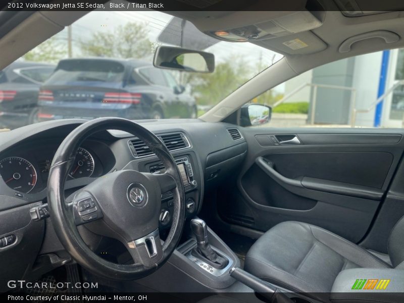 Black / Titan Black 2012 Volkswagen Jetta SE Sedan