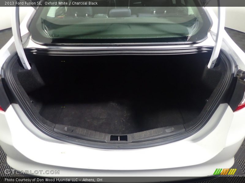 Oxford White / Charcoal Black 2013 Ford Fusion SE