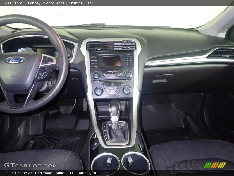 Oxford White / Charcoal Black 2013 Ford Fusion SE