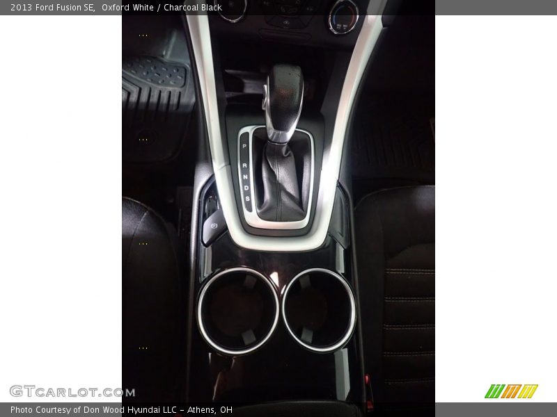 Oxford White / Charcoal Black 2013 Ford Fusion SE