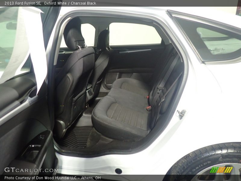 Oxford White / Charcoal Black 2013 Ford Fusion SE