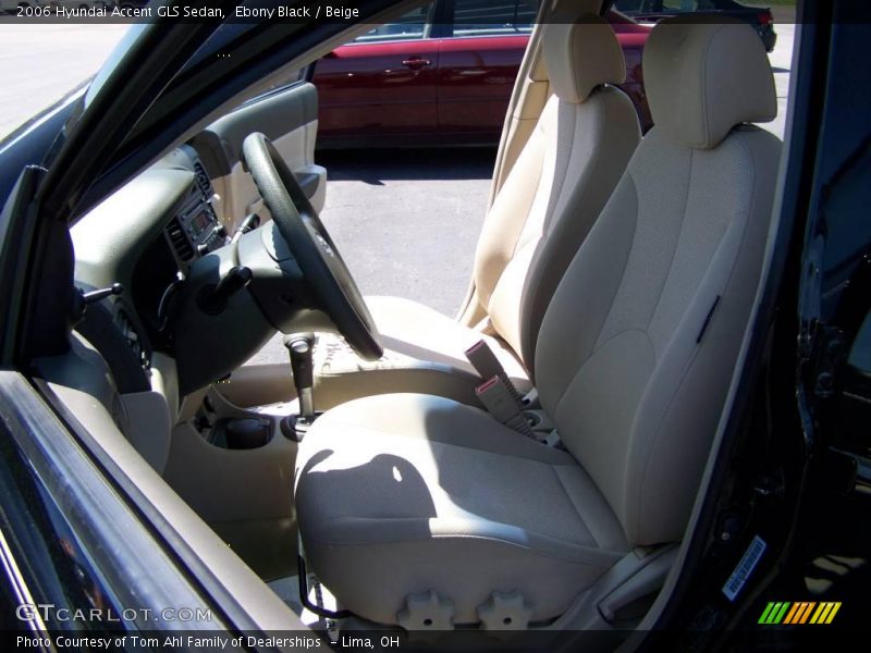Ebony Black / Beige 2006 Hyundai Accent GLS Sedan