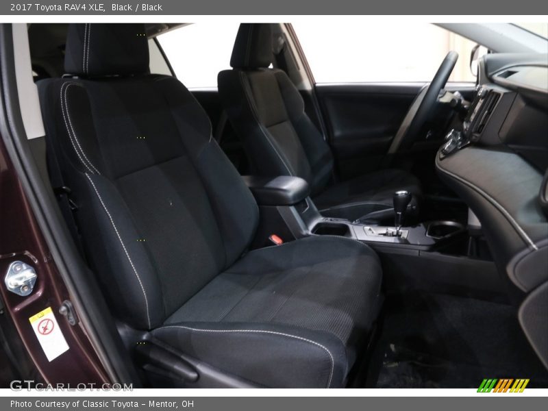 Black / Black 2017 Toyota RAV4 XLE