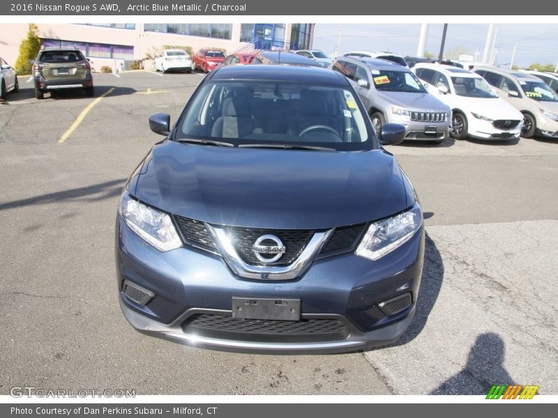 Arctic Blue Metallic / Charcoal 2016 Nissan Rogue S AWD