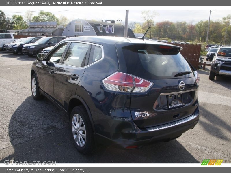 Arctic Blue Metallic / Charcoal 2016 Nissan Rogue S AWD
