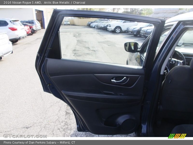 Arctic Blue Metallic / Charcoal 2016 Nissan Rogue S AWD