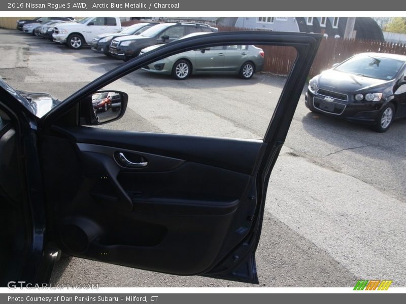 Arctic Blue Metallic / Charcoal 2016 Nissan Rogue S AWD