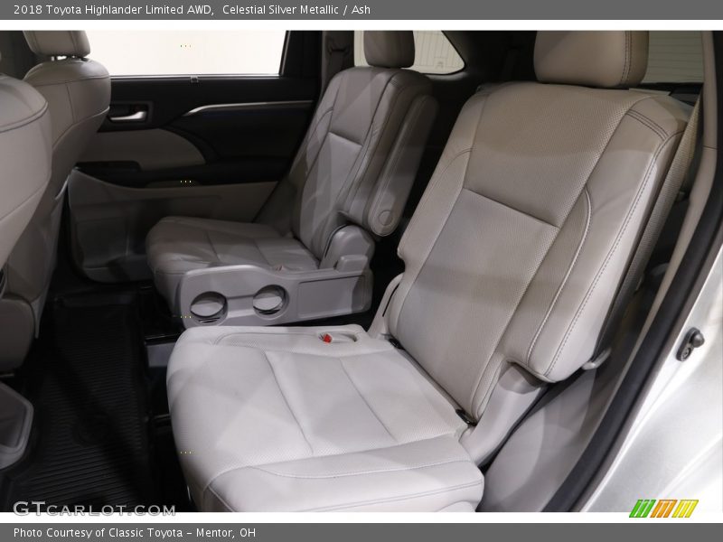 Celestial Silver Metallic / Ash 2018 Toyota Highlander Limited AWD