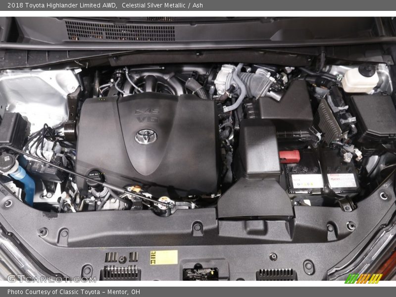 Celestial Silver Metallic / Ash 2018 Toyota Highlander Limited AWD