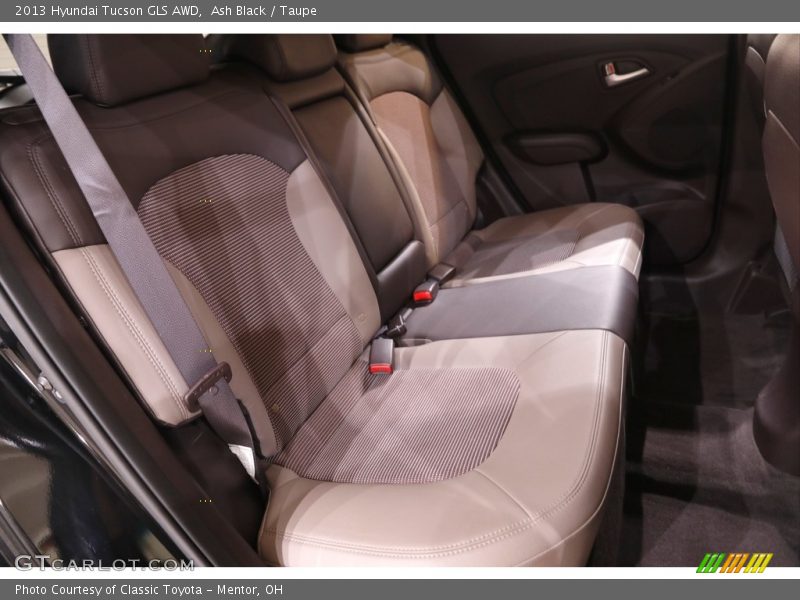 Ash Black / Taupe 2013 Hyundai Tucson GLS AWD
