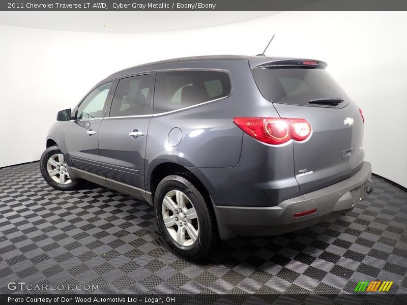 Cyber Gray Metallic / Ebony/Ebony 2011 Chevrolet Traverse LT AWD