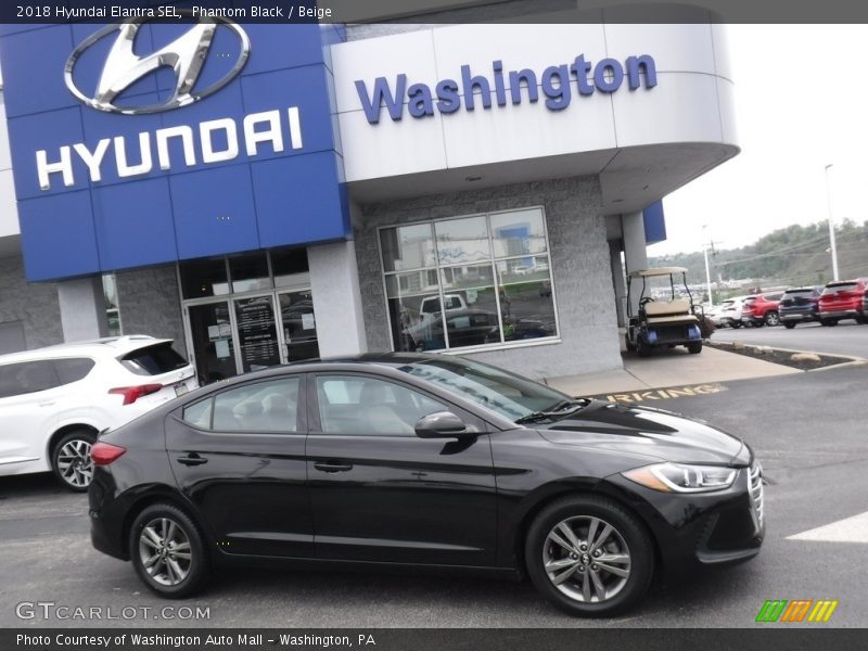 Phantom Black / Beige 2018 Hyundai Elantra SEL
