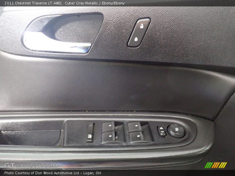 Cyber Gray Metallic / Ebony/Ebony 2011 Chevrolet Traverse LT AWD