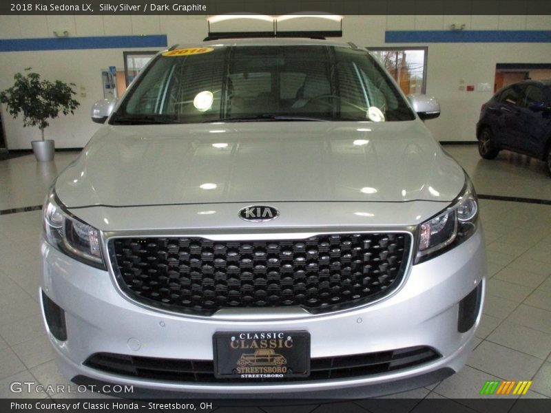 Silky Silver / Dark Graphite 2018 Kia Sedona LX