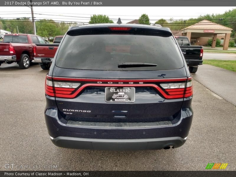 Blu By You Pearl / Black 2017 Dodge Durango SXT AWD