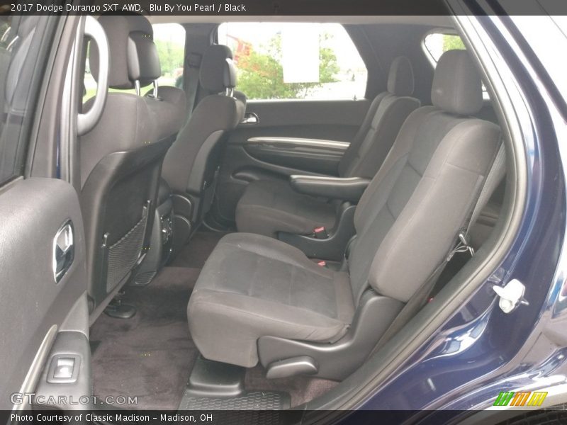 Blu By You Pearl / Black 2017 Dodge Durango SXT AWD
