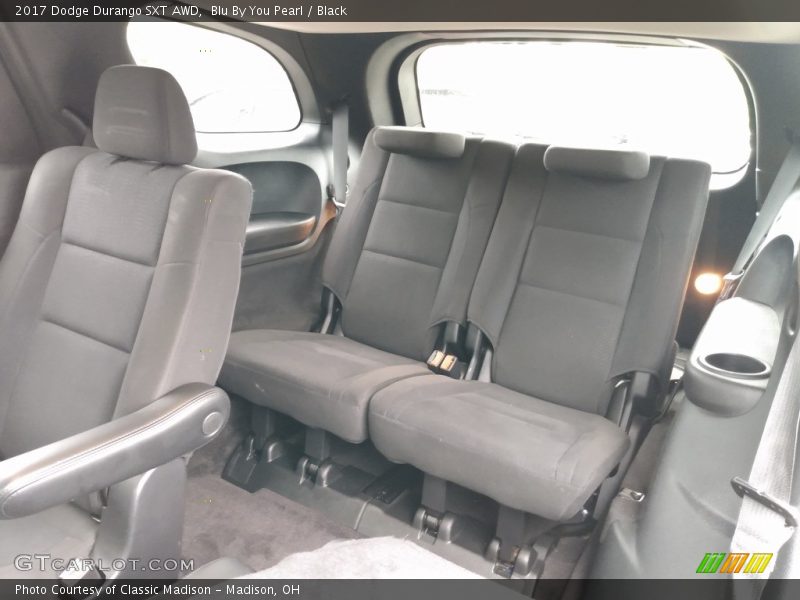Blu By You Pearl / Black 2017 Dodge Durango SXT AWD