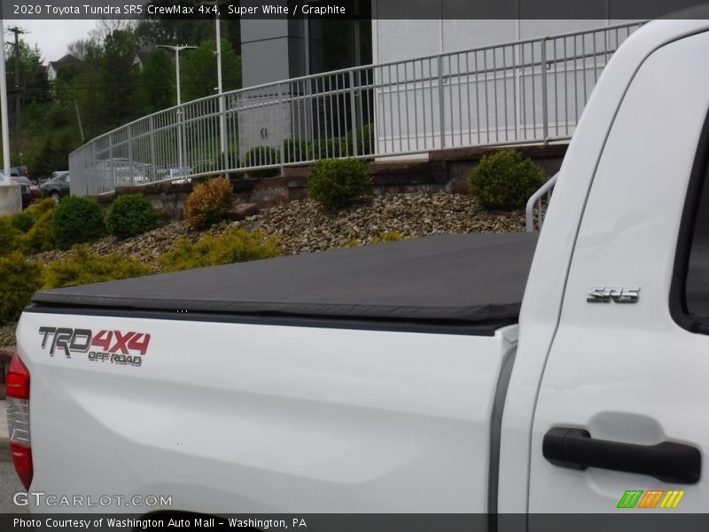 Super White / Graphite 2020 Toyota Tundra SR5 CrewMax 4x4