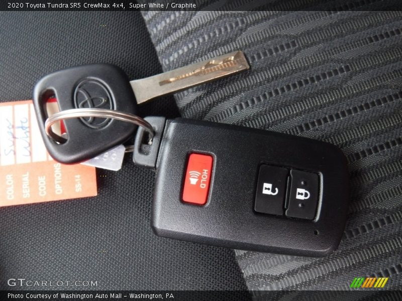 Super White / Graphite 2020 Toyota Tundra SR5 CrewMax 4x4