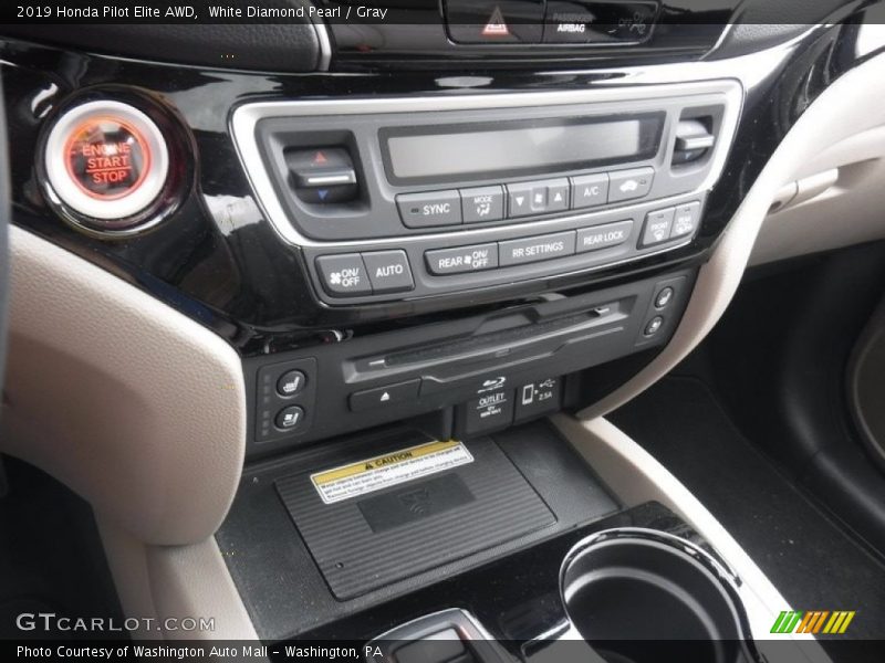 White Diamond Pearl / Gray 2019 Honda Pilot Elite AWD