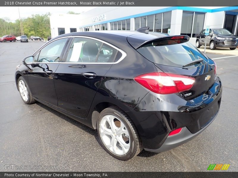  2018 Cruze Premier Hatchback Mosaic Black Metallic