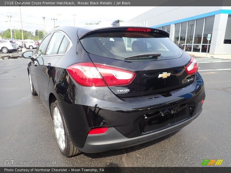 Mosaic Black Metallic / Jet Black 2018 Chevrolet Cruze Premier Hatchback