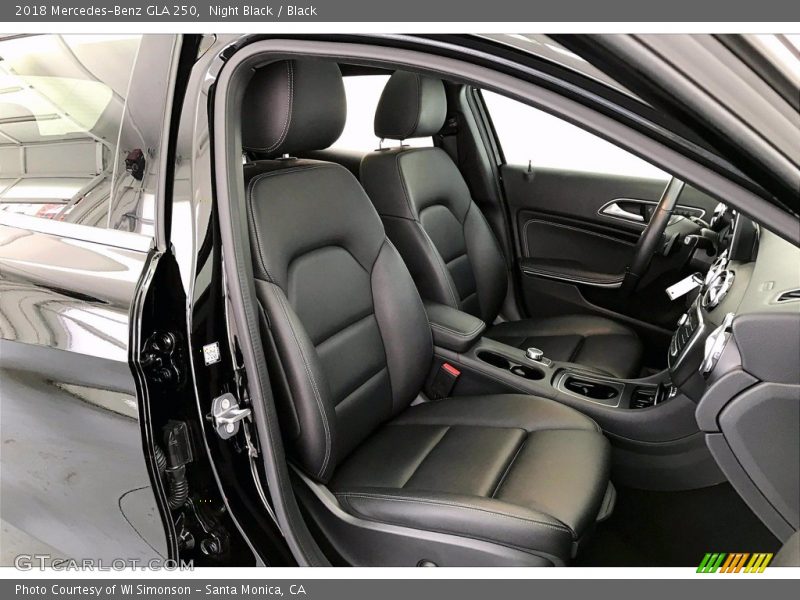 Night Black / Black 2018 Mercedes-Benz GLA 250