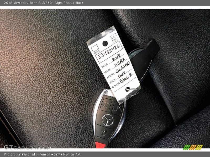 Night Black / Black 2018 Mercedes-Benz GLA 250