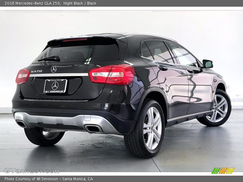 Night Black / Black 2018 Mercedes-Benz GLA 250