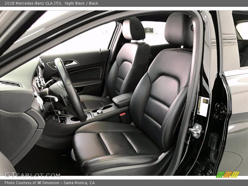 Night Black / Black 2018 Mercedes-Benz GLA 250