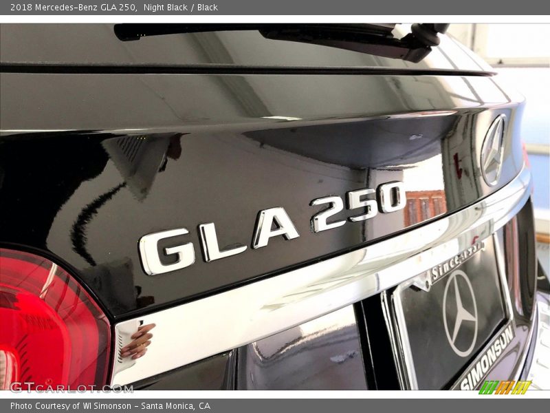 Night Black / Black 2018 Mercedes-Benz GLA 250