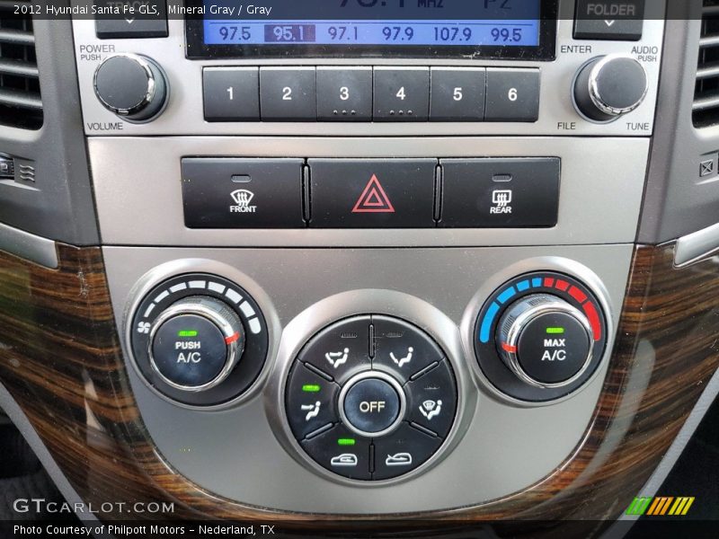 Mineral Gray / Gray 2012 Hyundai Santa Fe GLS