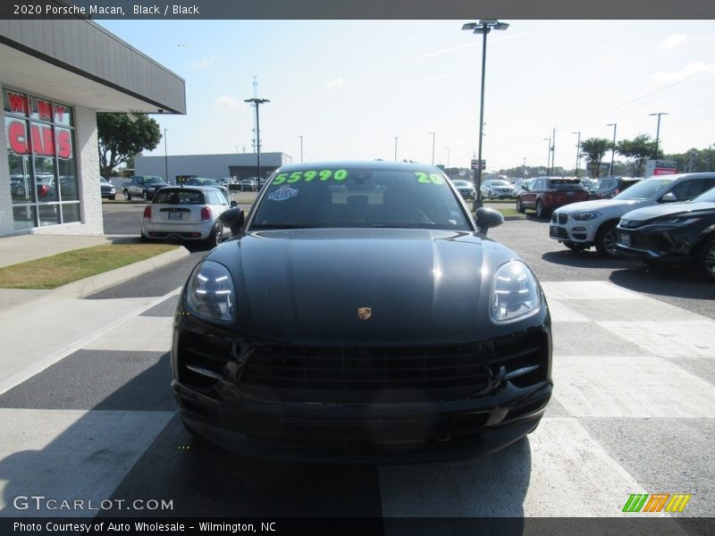 Black / Black 2020 Porsche Macan